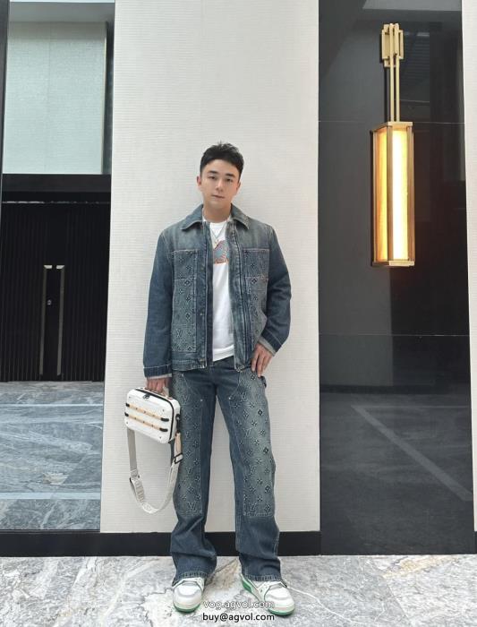 コート一流の憧れブランド最高のエレガントブランド コピー 優良LOUIS VUITTON_0_3