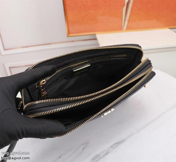 ブランド 品 コピー大人の余裕が漂う大好評牛革のハンドバッグLOUIS VUITTON_0_4