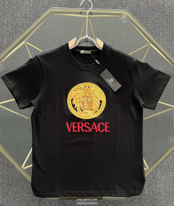 ブランド フェイク半袖Tシャツ季節をまたい新作アイテム今季のベスト新作VERSACE_0_1