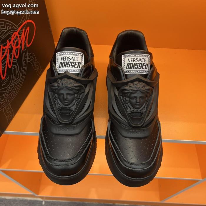 VERSACEスニーカースーパー コピー 品個性的なスタイリング入荷予定_0_0