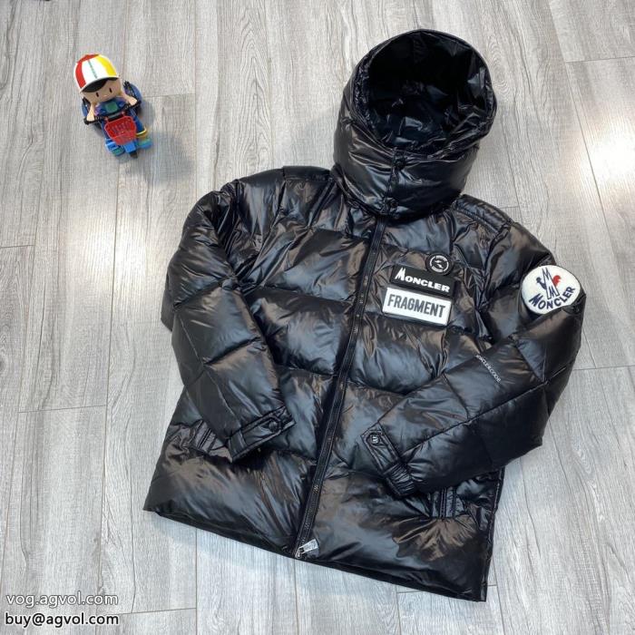 ブランド 偽物新作限定早い者勝ち今年のトレンドカラーMONCLERダウンジャケット_0_0