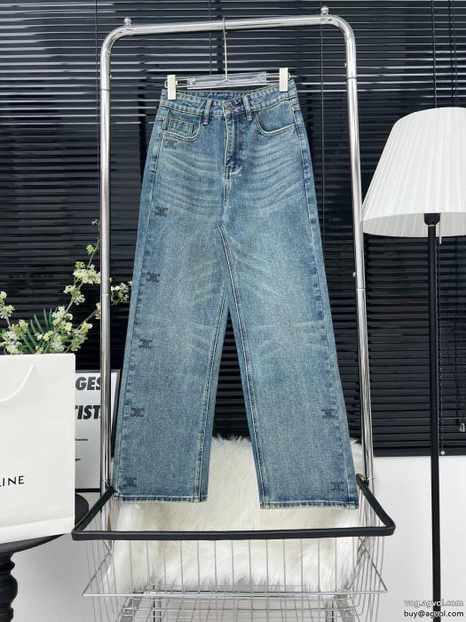 CELINEコピー 商品 通販控えめにしてヘルシーな印象大変人気ジーンズ_0_0