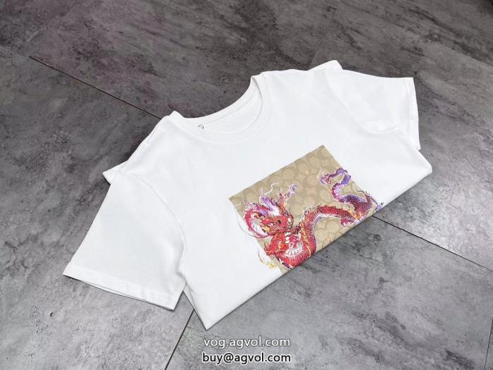 ブランド コピー 優良大人で素敵特に話題なの上品　即完売COACH半袖Tシャツ_0_0