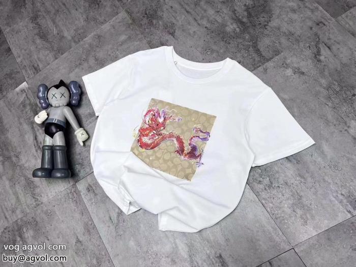 ブランド コピー 優良大人で素敵特に話題なの上品　即完売COACH半袖Tシャツ_0_1