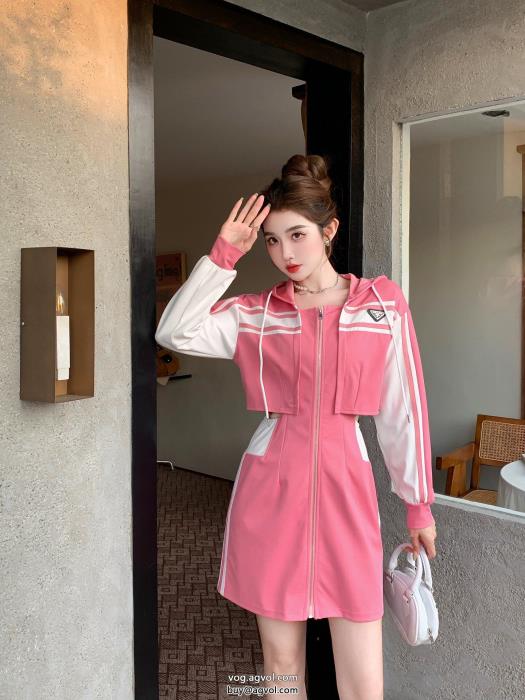 PRADAスーパー コピー 安心昨年も人気のアイテム新品希少なアイテムワンピース_0_0