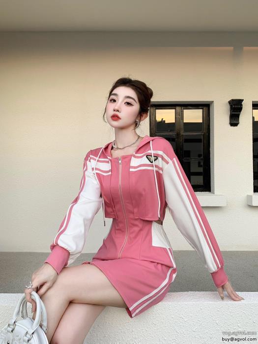 PRADAスーパー コピー 安心昨年も人気のアイテム新品希少なアイテムワンピース_0_2