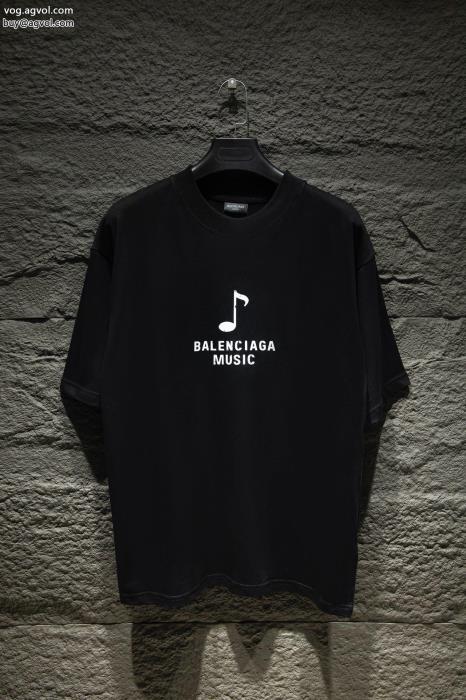 バレンシアガ肌触りの良いサラりと人気話題半袖Tシャツ激安 通販 ブランド_0_3