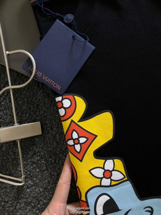 半袖TシャツLOUIS VUITTONスーパー コピー ブランド完売前に大胆なデザイン_0_1