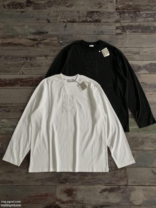ブランド 偽物ロエベ長袖Tシャツ2024夏色っぽさ2024SS大人OK_0_1