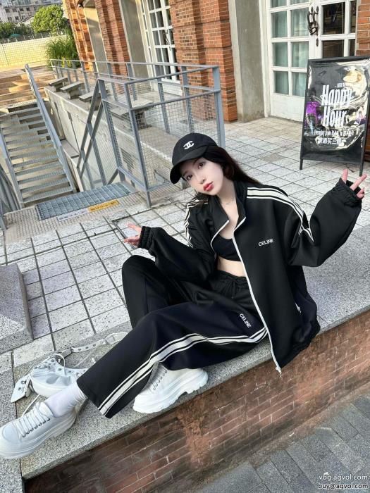 コート国内希少！大人気上品な落ち感あるブランド コピーCELINE_0_3