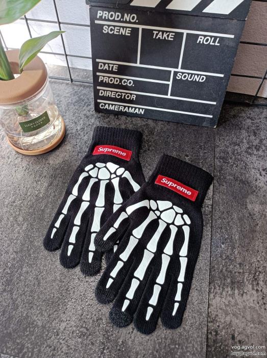 コピー ブランドセールお早めにリッチな印象にSUPREMEタッチグローブ_0_1