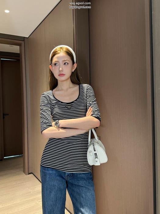 プラダ流行の最前線カジュアルを一歩大人にコピー 商品 通販半袖Tシャツ_0_3