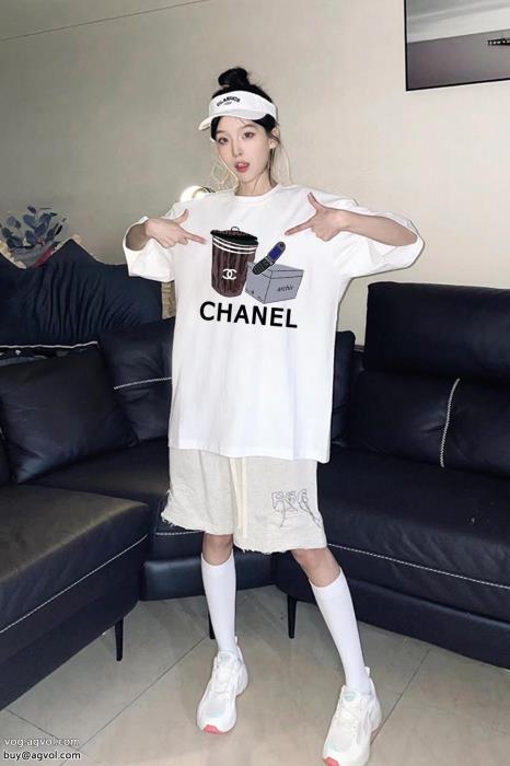 偽 ブランド 今年も人気品のよさを感じさ半袖Tシャツブランド コピー_0_3