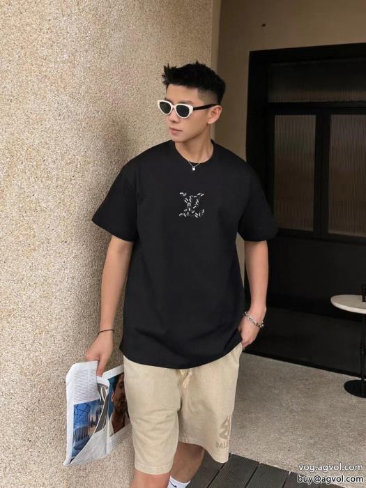 2024年夏最新作優しげ人気アイテムLOUIS VUITTONコピー ブランド半袖Tシャツ_0_2