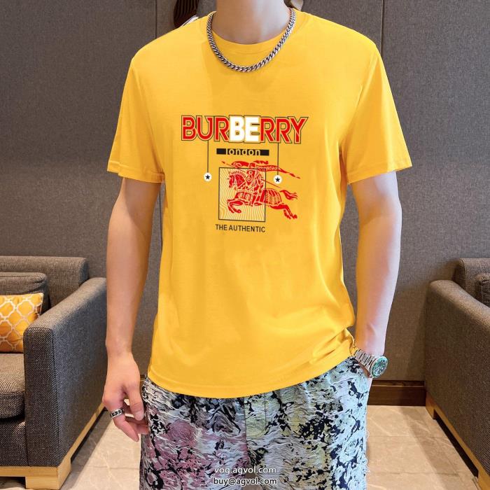 コピー 品 販売バーバリー派手すぎず上品なカジュアルコーデに半袖Tシャツ_0_2
