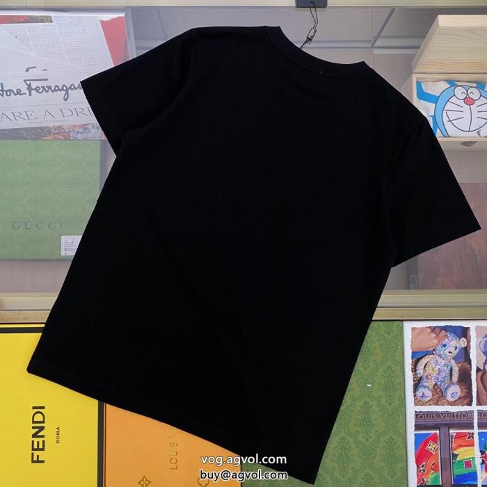 夏大人気のアイテム今流行FENDIブランド スーパー コピー 優良半袖Tシャツ_0_1