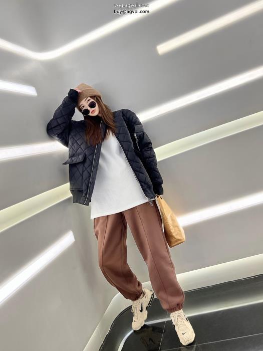 BURBERRYコートブランド コピー s 級ファッションの最先端！好感度が高いアイテム_0_3