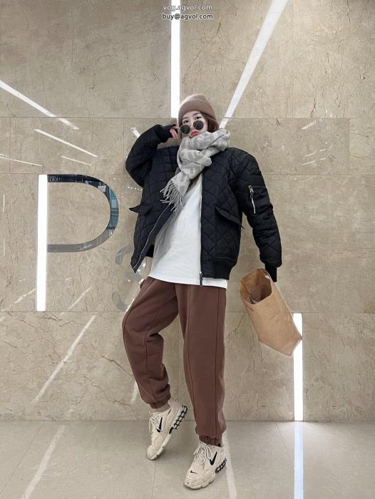 BURBERRYコートブランド コピー s 級ファッションの最先端！好感度が高いアイテム_0_4