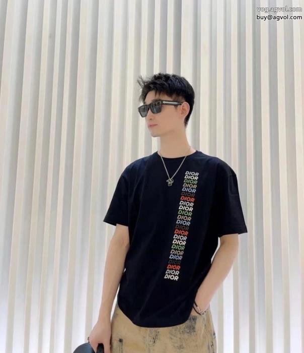 半袖Tシャツ人気が続行限定アイテム春先に注目を集めるDIORスーパー コピー  _0_4