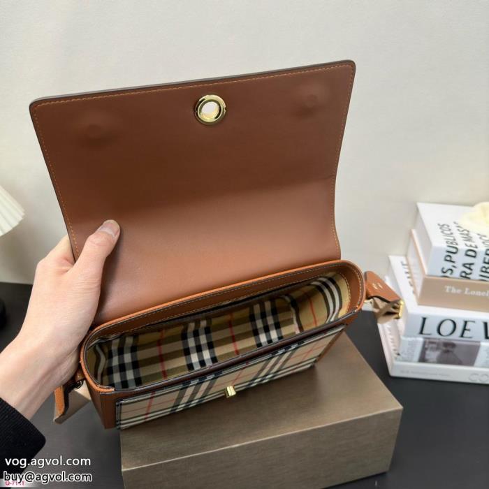 ショルダーバッグスーパー コピー 販売BURBERRY透け感優しいぐっと鮮度がアップ_0_3