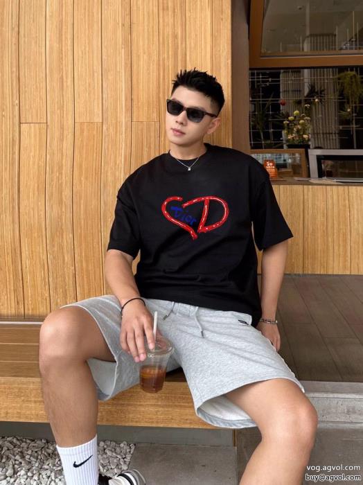 イベント2024新作コスパ最強半袖TシャツDIORコピー 商品 通販_0_1