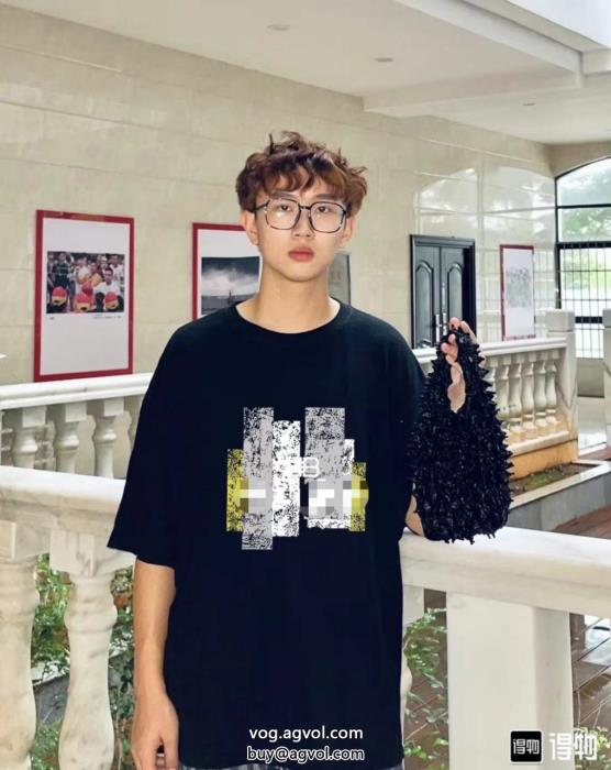 超カッコイイ意外と相性がいいbalenciaga半袖Tシャツコピー 通販_0_2
