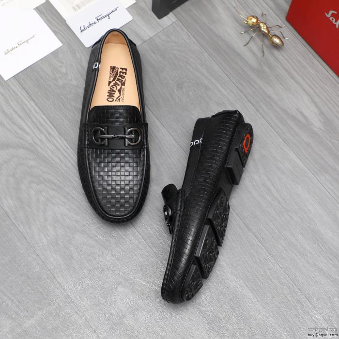 スニーカーFERRAGAMO高級感あるスタイルきちんと感が抜群ブランド コピー 販売_0_1