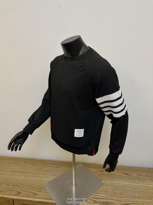 THOM BROWNEパーカー必需品2024新作も続々登場!激安 ブランド_0_4