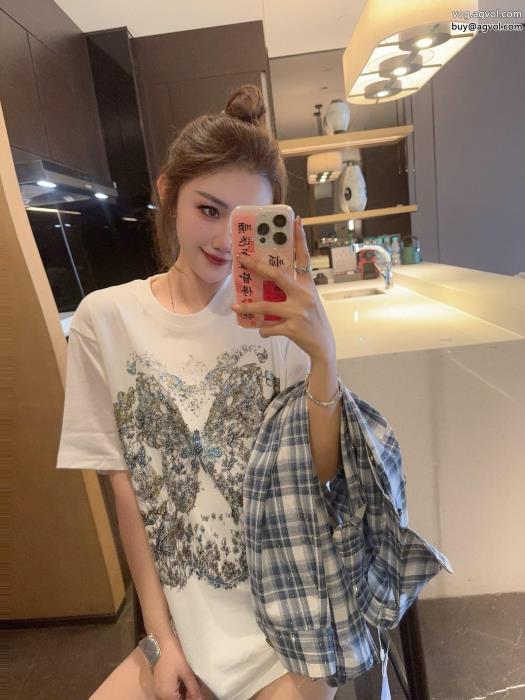 半袖Tシャツ厳選したきれいめな印象DIOR偽物 ブランド 販売_0_2