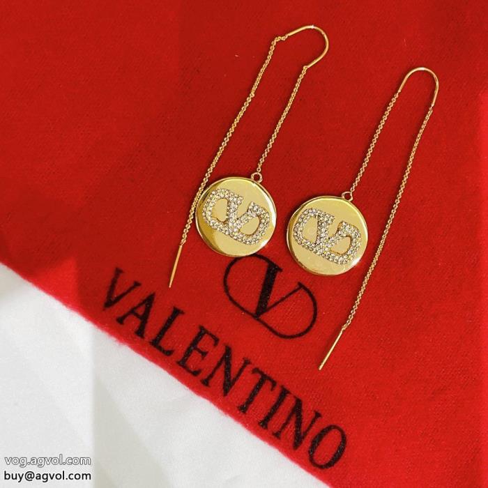 ファッションに新しい色超必須アイテムVALENTINO耳くぎコピー 商品 通販_0_1
