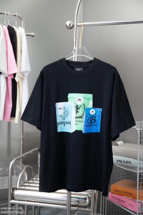 絶妙な抜け感可愛い完売確実  大人気半袖Tシャツブランド レプリカバレンシアガ_0_2