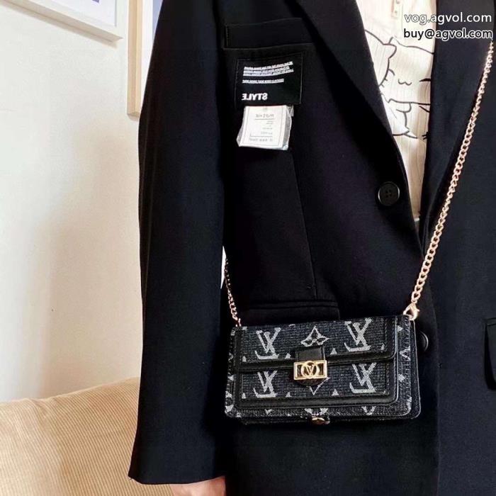 激安 ブランドカワイイ雰囲気毎シーズン人気が高いIphone ケース カバーLOUIS VUITTON_0_0