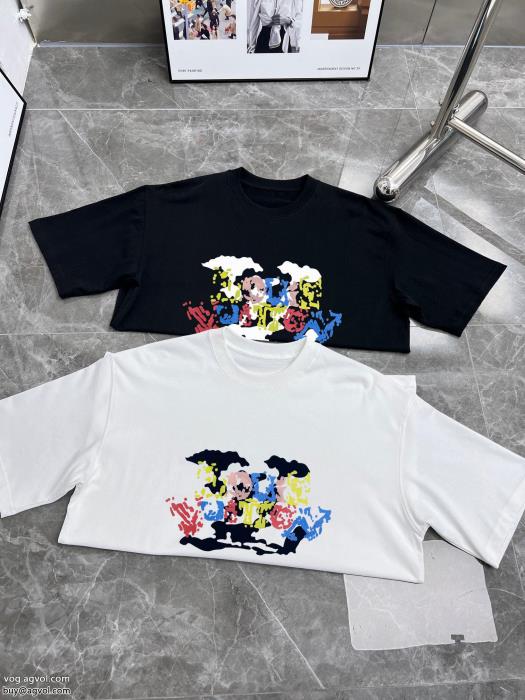 半袖Tシャツルイ ヴィトン偽 ブランド 春先に注目を集める高級感が溢れた_0_0
