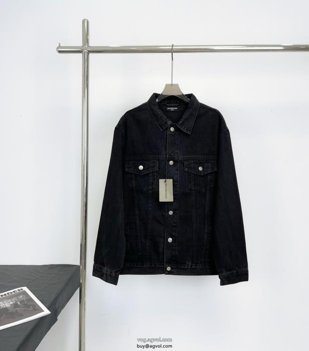 ブランド コピー 通販夏らしく爽やかな印象23AW お早目にbalenciagaコート_0_1