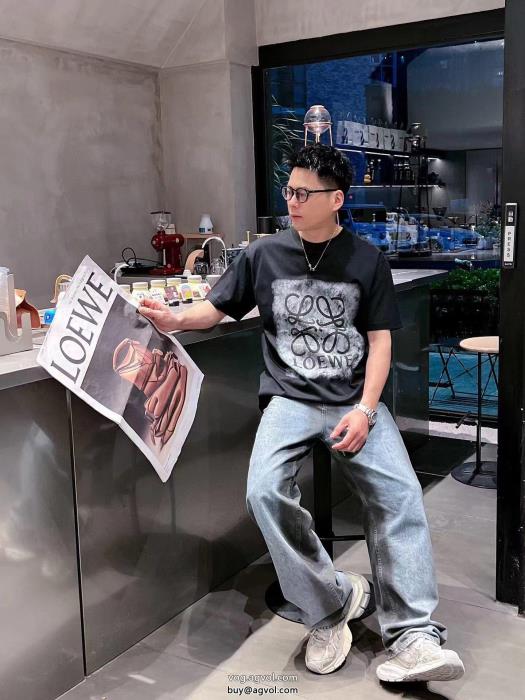 LOEWE半袖Tシャツ高品質素材定番人気　薄手柔らかブランド スーパー コピー 優良_0_1