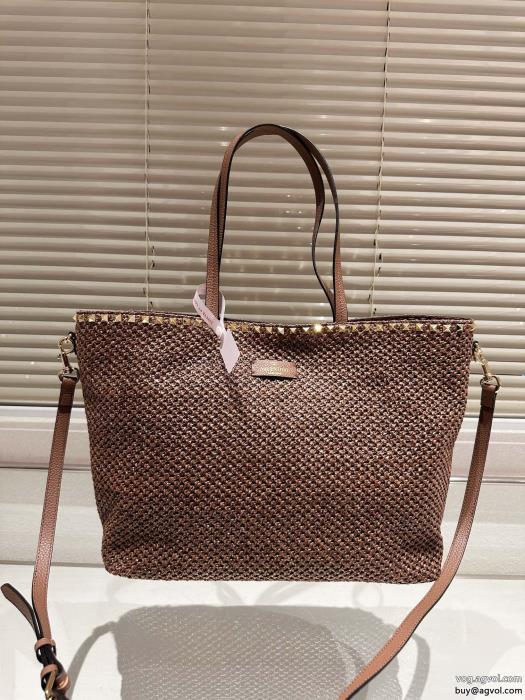 新作セール価格で完売間近VALENTINOバッグコピー ブランド 通販 安心_0_5