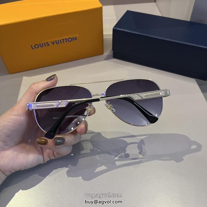 ブランド 偽物LOUIS VUITTONサングラス上品シックなお品機能性が素晴らしい_0_2