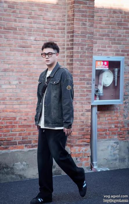 MONCLERコートコピー 商品 販売23SS洗練デザイン存在感のある_0_0