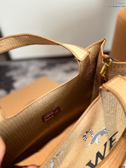 バッグLOEWE世の流行に左右されないデザイン永遠の定番ブランド コピー 優良_0_1