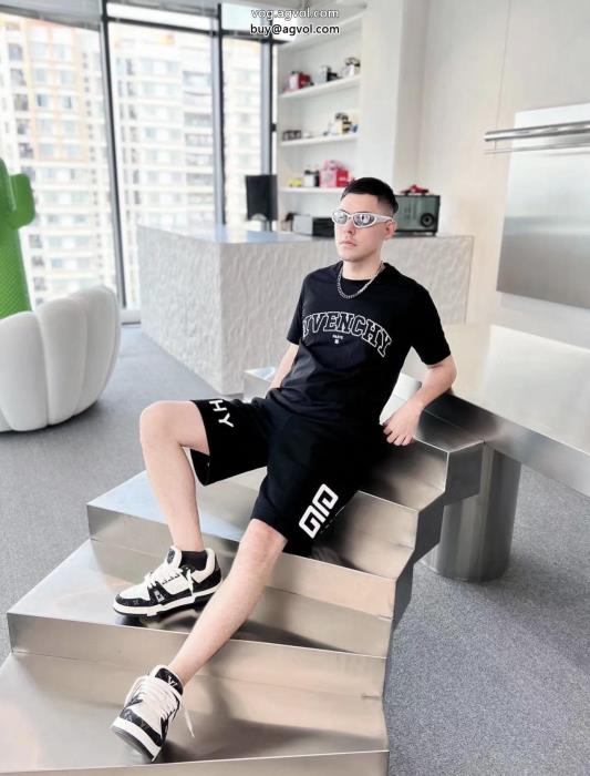 GIVENCHY半袖Tシャツスタイルアップ上品高品質ブランド アクセサリー 激安_0_3
