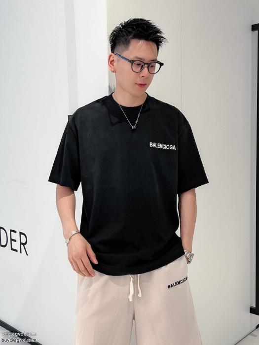 半袖Tシャツ毎日に上質を 定番人気balenciagaコピー ブランド 販売_0_1