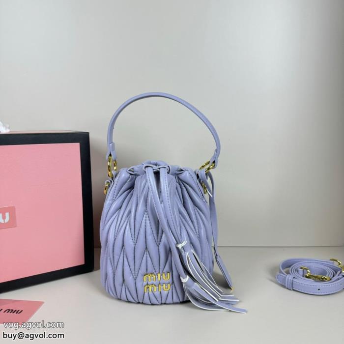 ブランド 偽物 激安 通販今年の正解大人気新作実用性は勿論MIUMIUバッグ_0_1