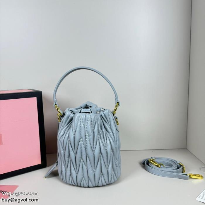 ブランド 偽物 激安 通販今年の正解大人気新作実用性は勿論MIUMIUバッグ_0_7