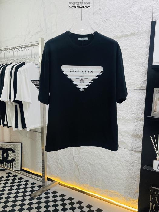 PRADA半袖Tシャツブランド コピー 販売 カジュアルもある絶妙な雰囲気人気の高い_0_0