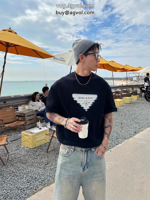PRADA半袖Tシャツブランド コピー 販売 カジュアルもある絶妙な雰囲気人気の高い_0_1