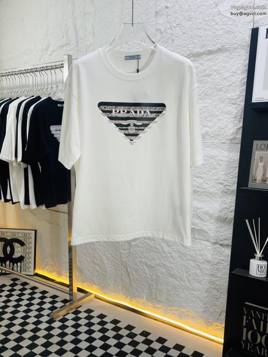 PRADA半袖Tシャツブランド コピー 販売 カジュアルもある絶妙な雰囲気人気の高い_0_2