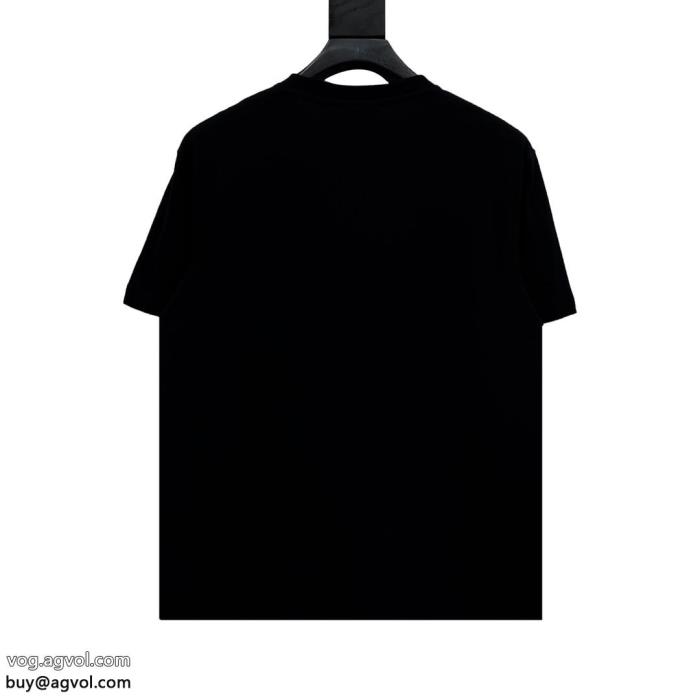 ジュアル感強めの着カワイイ雰囲気スーパー コピー 品CELINE半袖Tシャツ_0_1