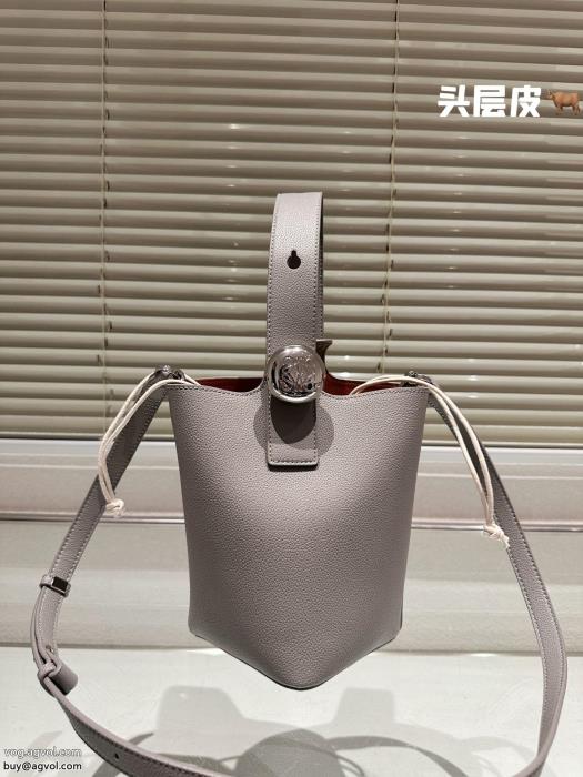 今季は色を使った注目新品今年大人気偽物 ブランド ショップバッグロエベ_0_0