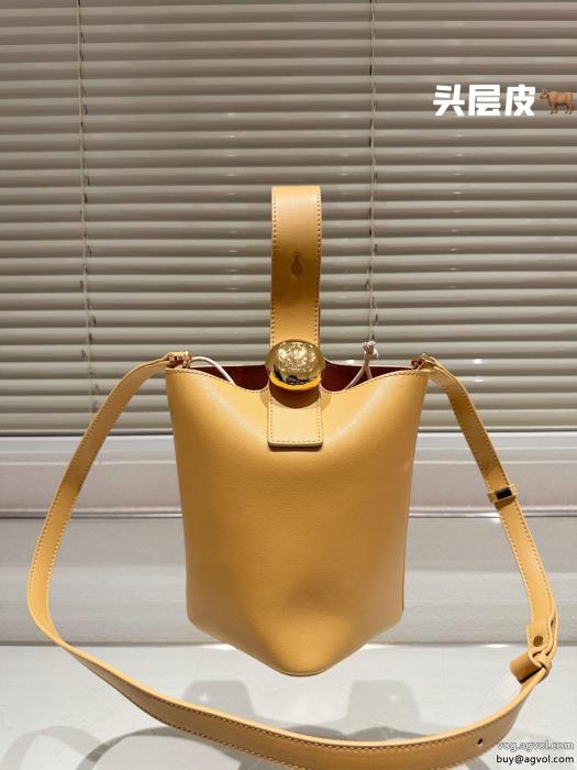 今季は色を使った注目新品今年大人気偽物 ブランド ショップバッグロエベ_0_2