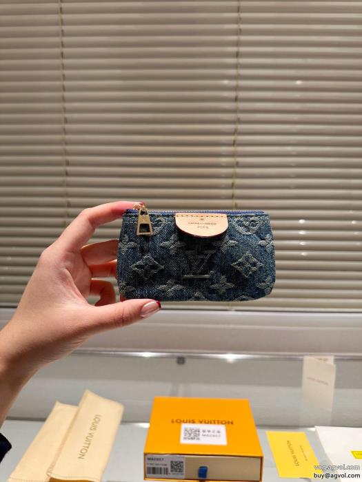 通年使えるアイテム超カッコイイLOUIS VUITTON財布ブランド 激安_0_1